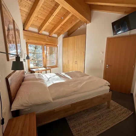 Modern Self-catering With Matterhorn Views Apartamento *