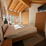 Modern Self-catering With Matterhorn Views Apartment *